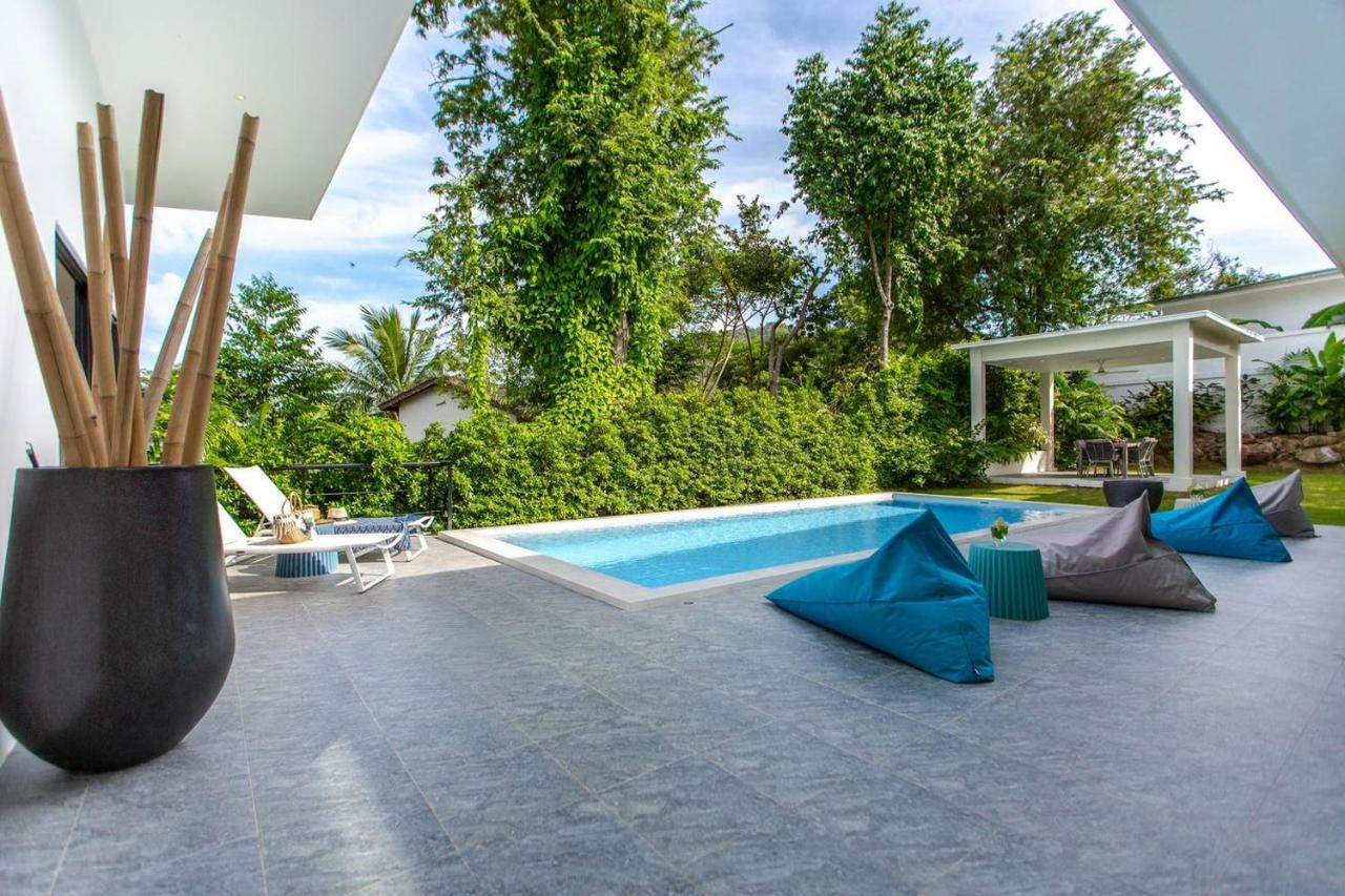 Lotus, 3 Bedrooms, Noi Villa