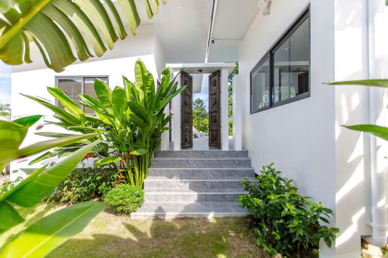Lotus, 3 Bedrooms, Noi